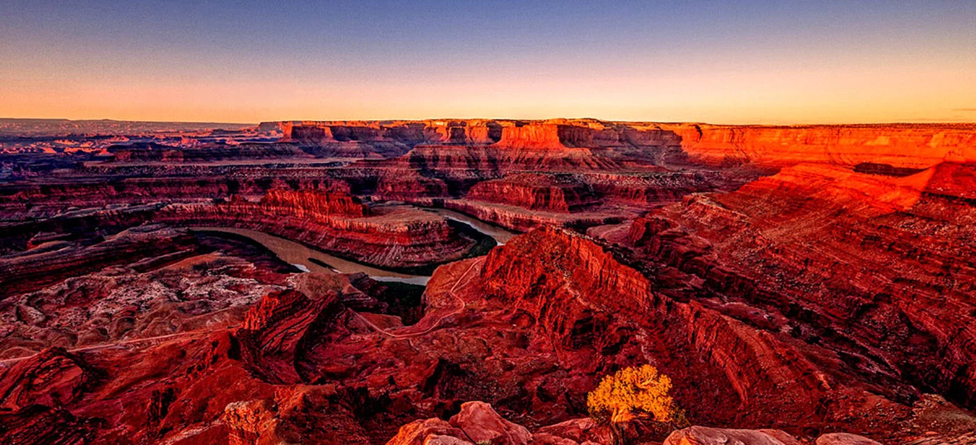 เราชอบนำเสนอโซลูชั่นสี